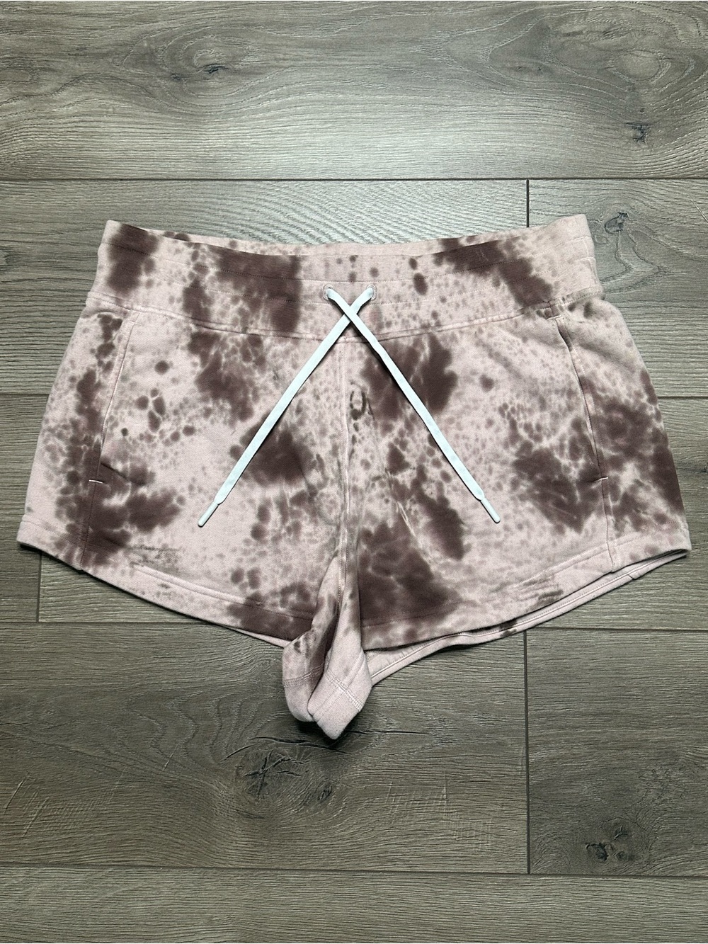 Lululemon Inner Glow 3" High Rise Terry Shorts Marble Dye Silky French Press 10